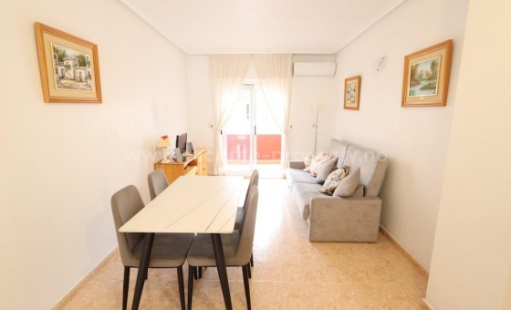 Apartamento / piso - Reventa - Torrevieja - Torrevieja