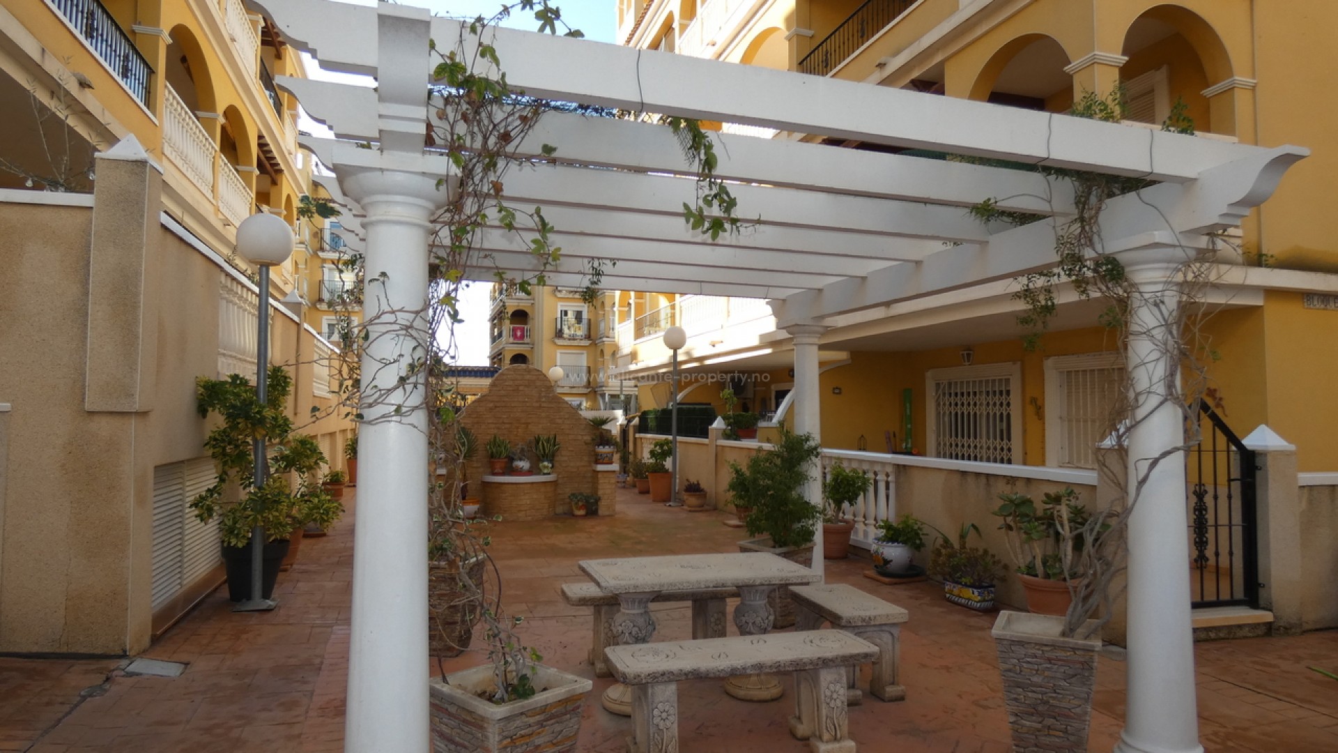 Apartment / flat in Algorfa