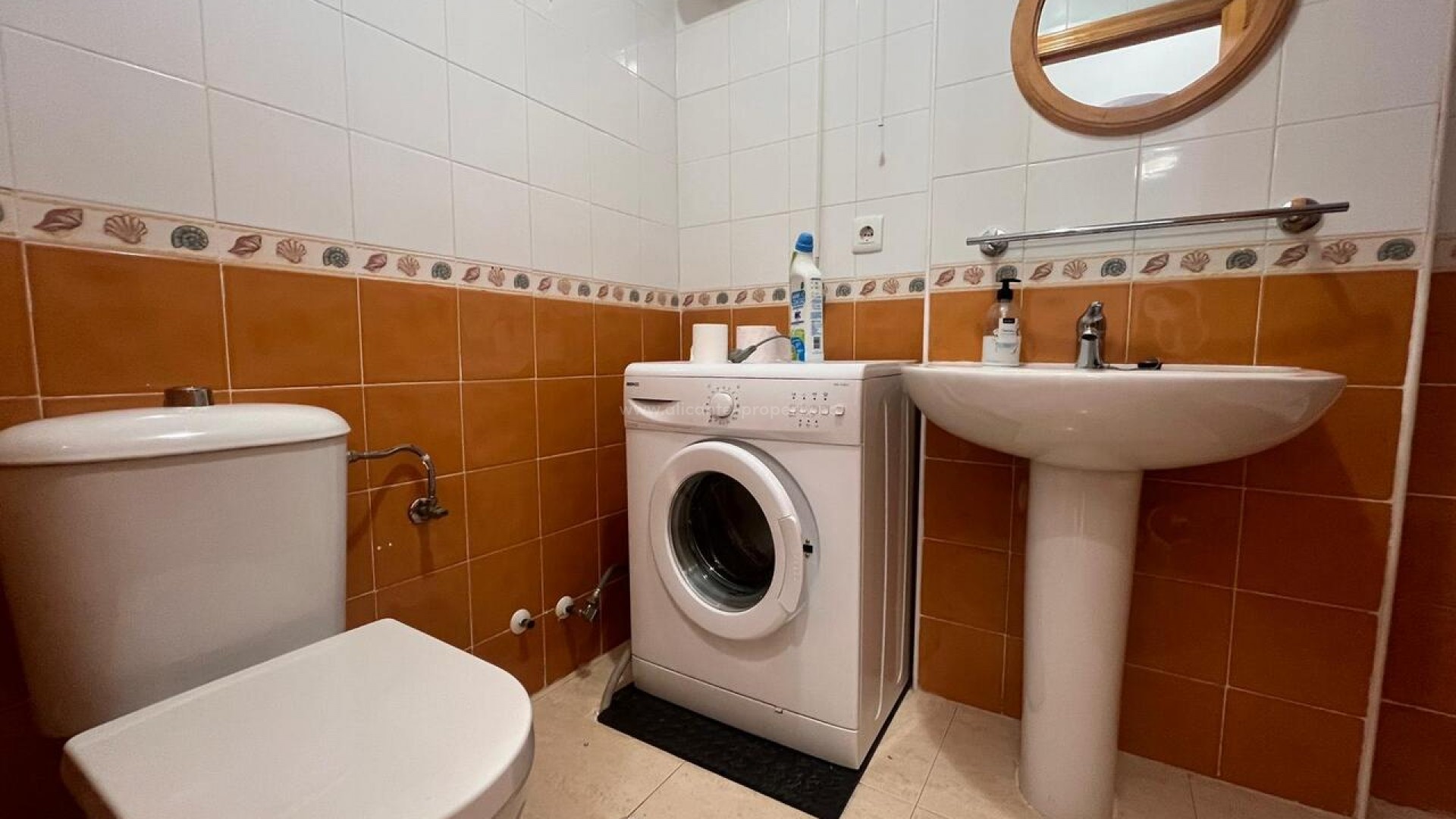 Apartment / flat in Algorfa