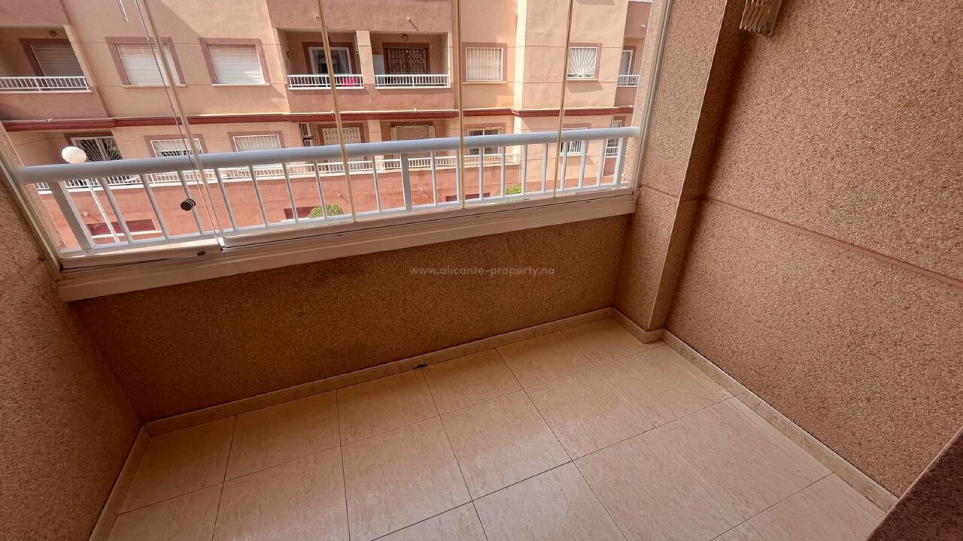 Apartment / flat in Algorfa