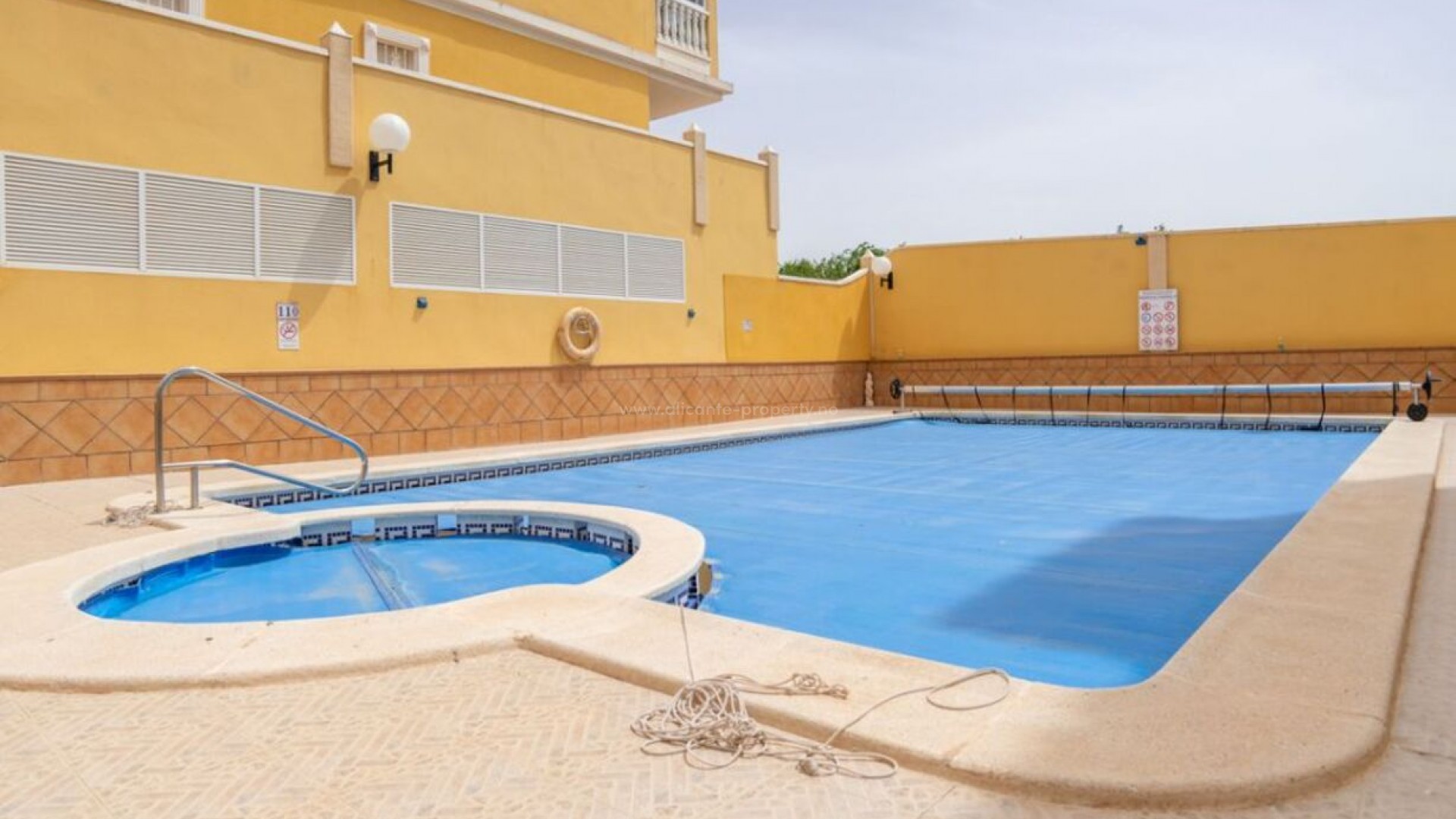 Apartment / flat in Algorfa