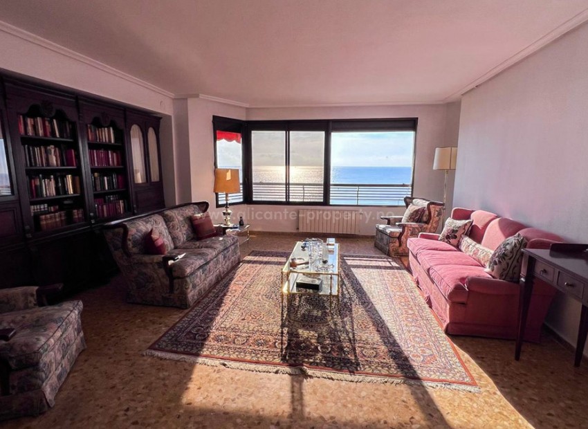 Apartment / flat in Alicante Centro