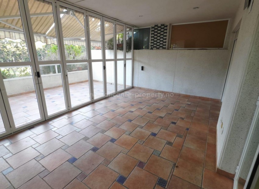 Apartment / flat in Alicante Centro