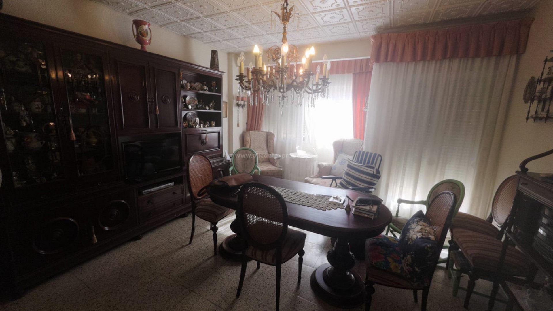 Apartment / flat in Alicante Centro