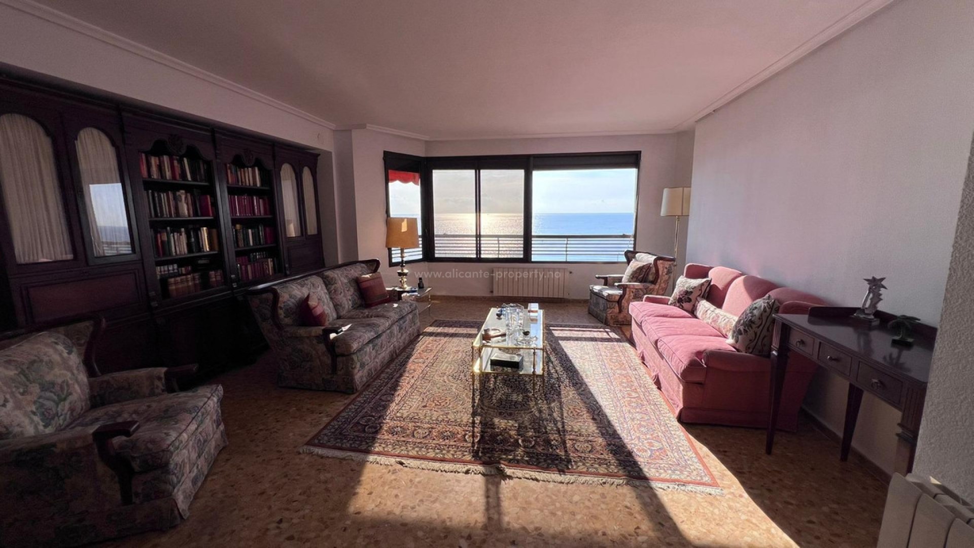 Apartment / flat in Alicante Centro