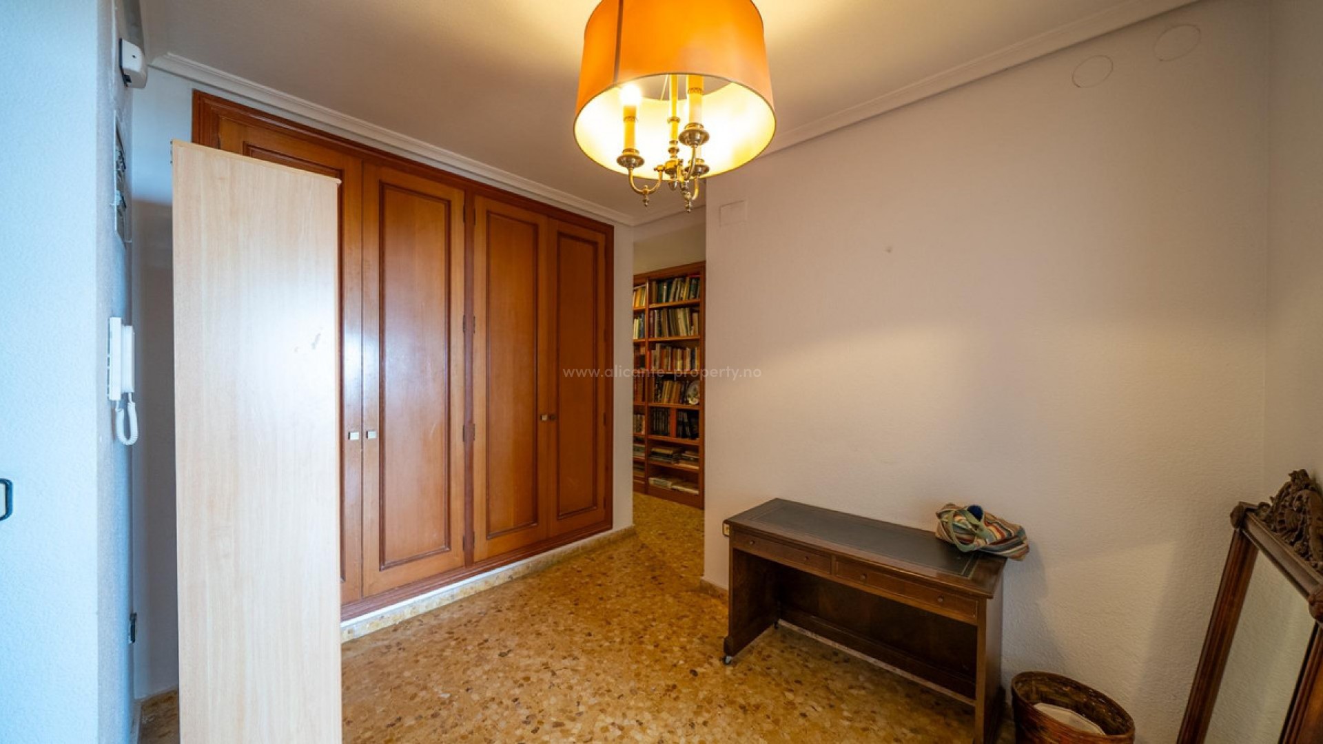 Apartment / flat in Alicante Centro