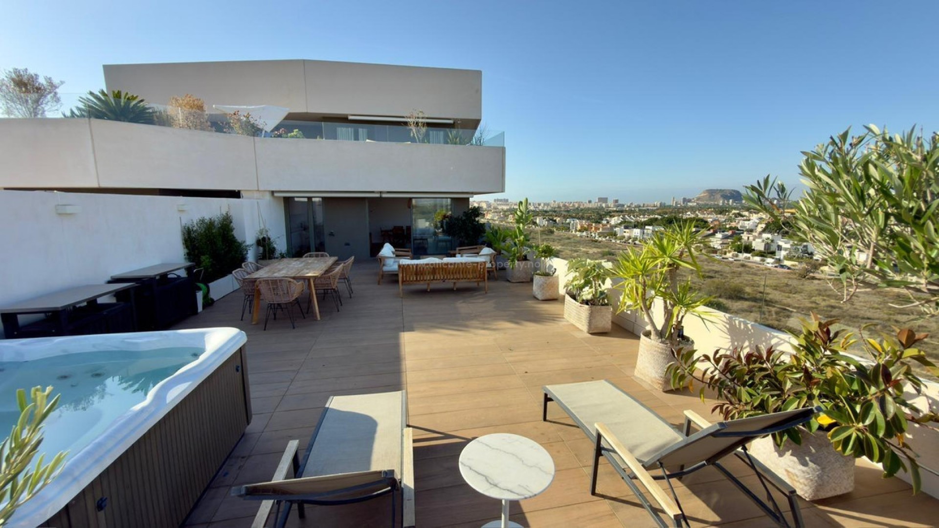 Apartment / flat in Alicante Centro