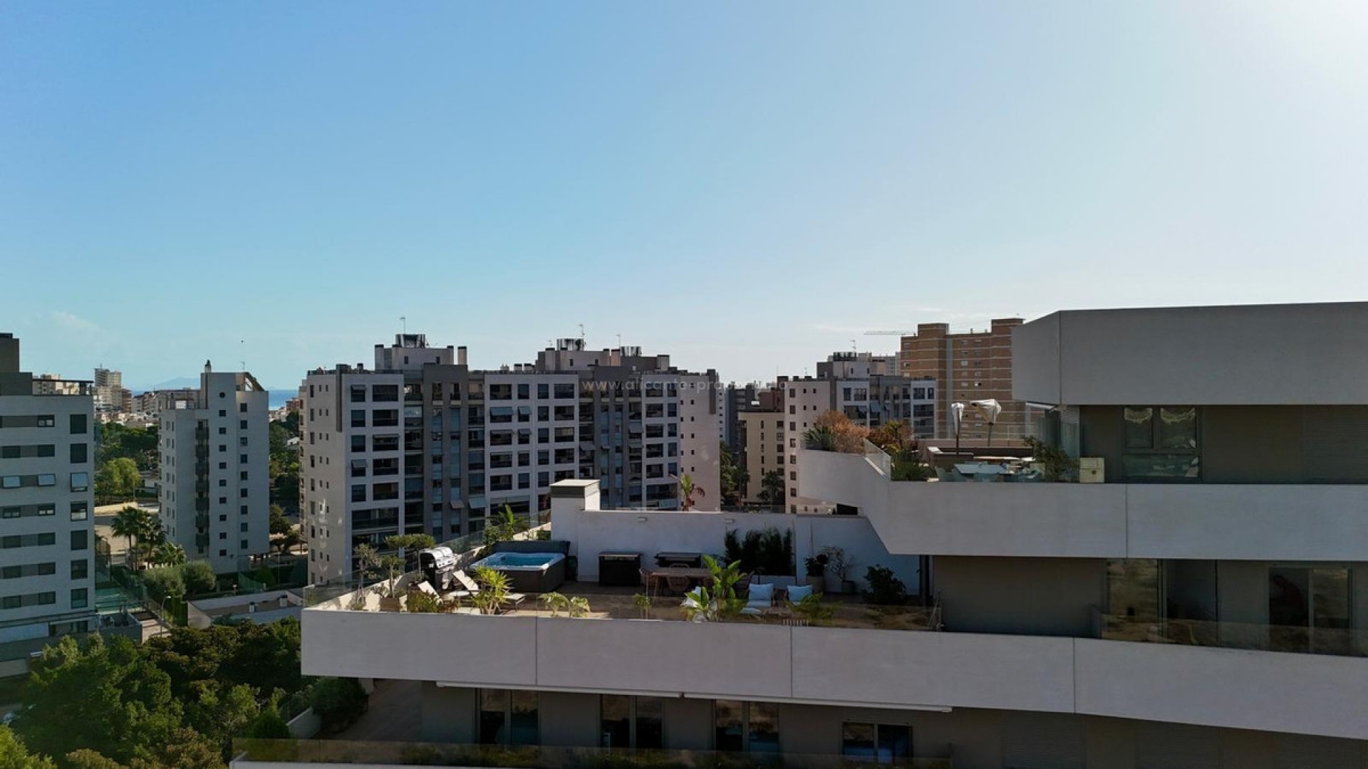 Apartment / flat in Alicante Centro