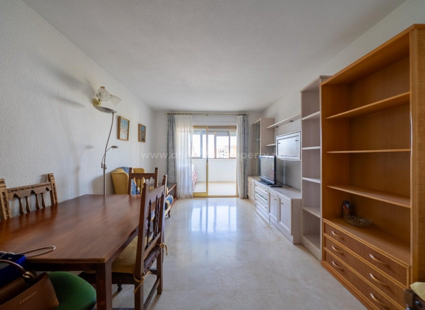 Apartment / flat in Alicante Centro