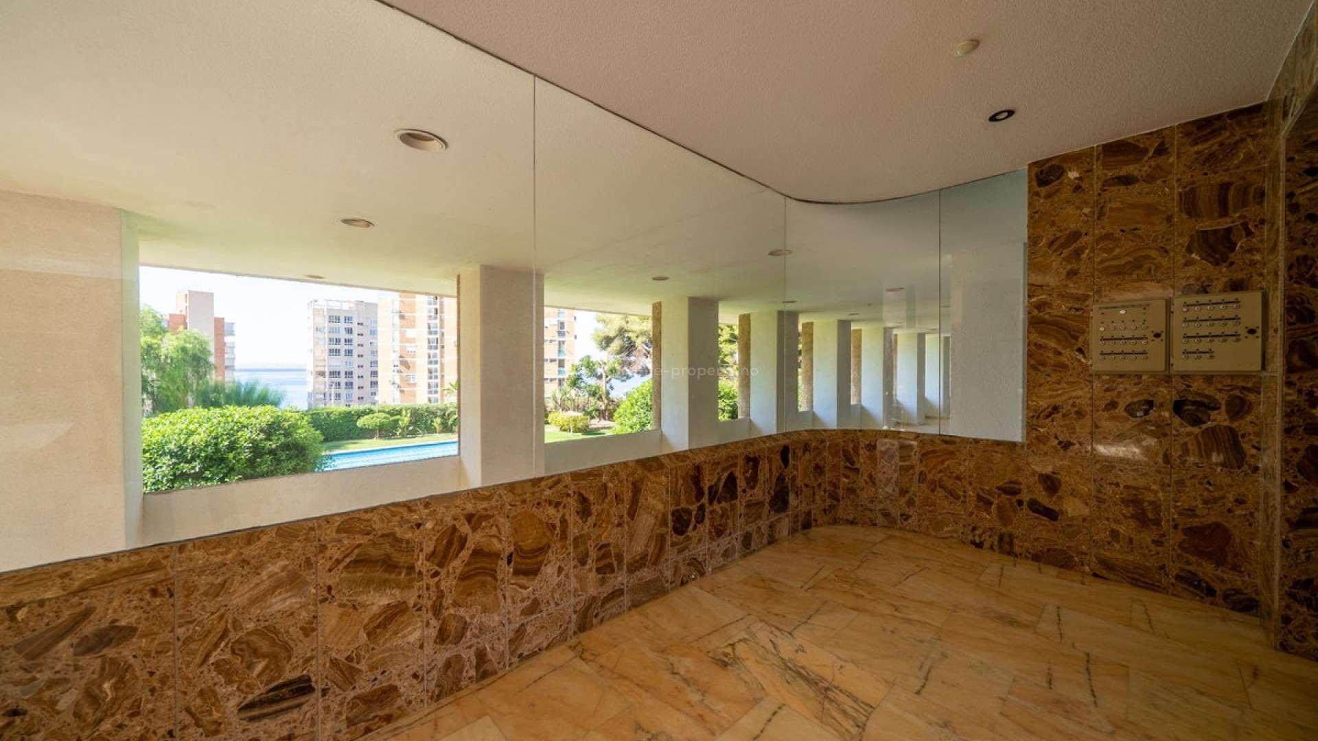 Apartment / flat in Alicante Centro