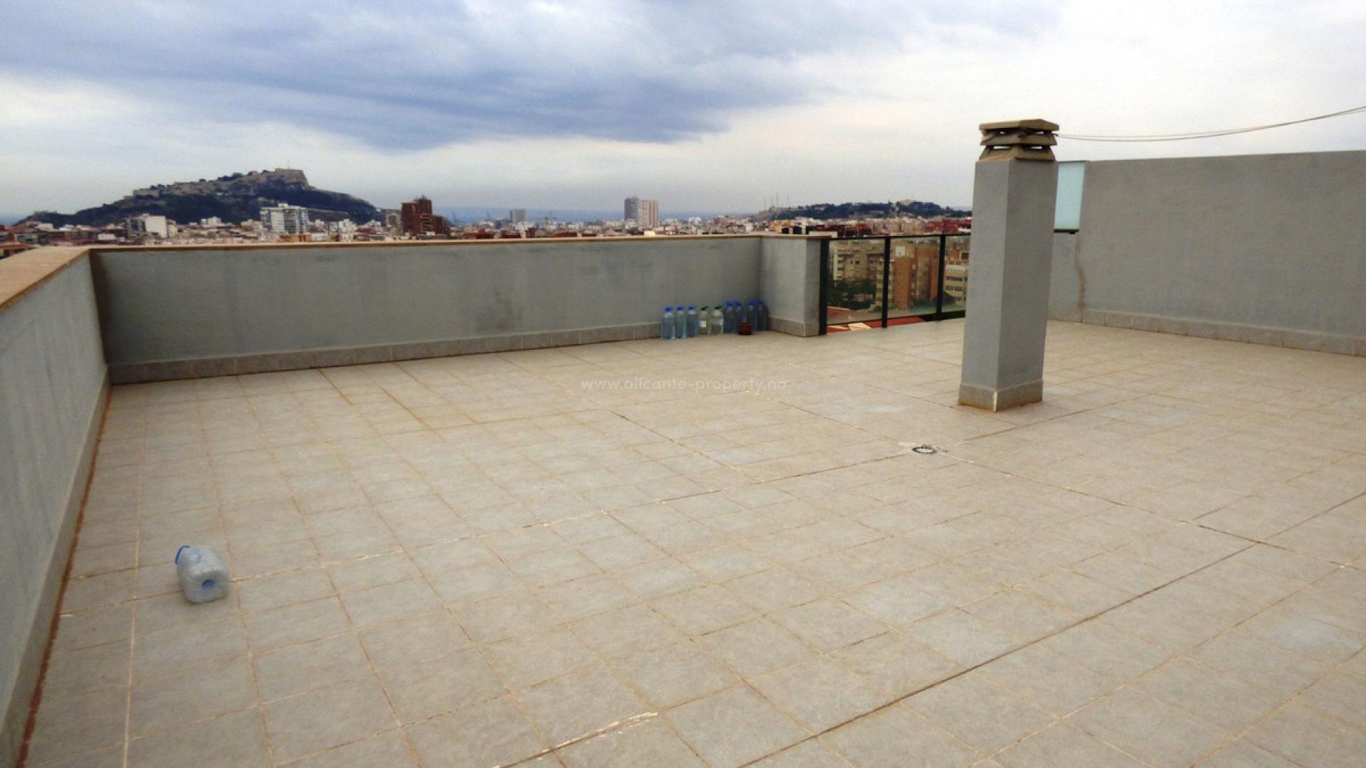 Apartment / flat in Alicante Centro