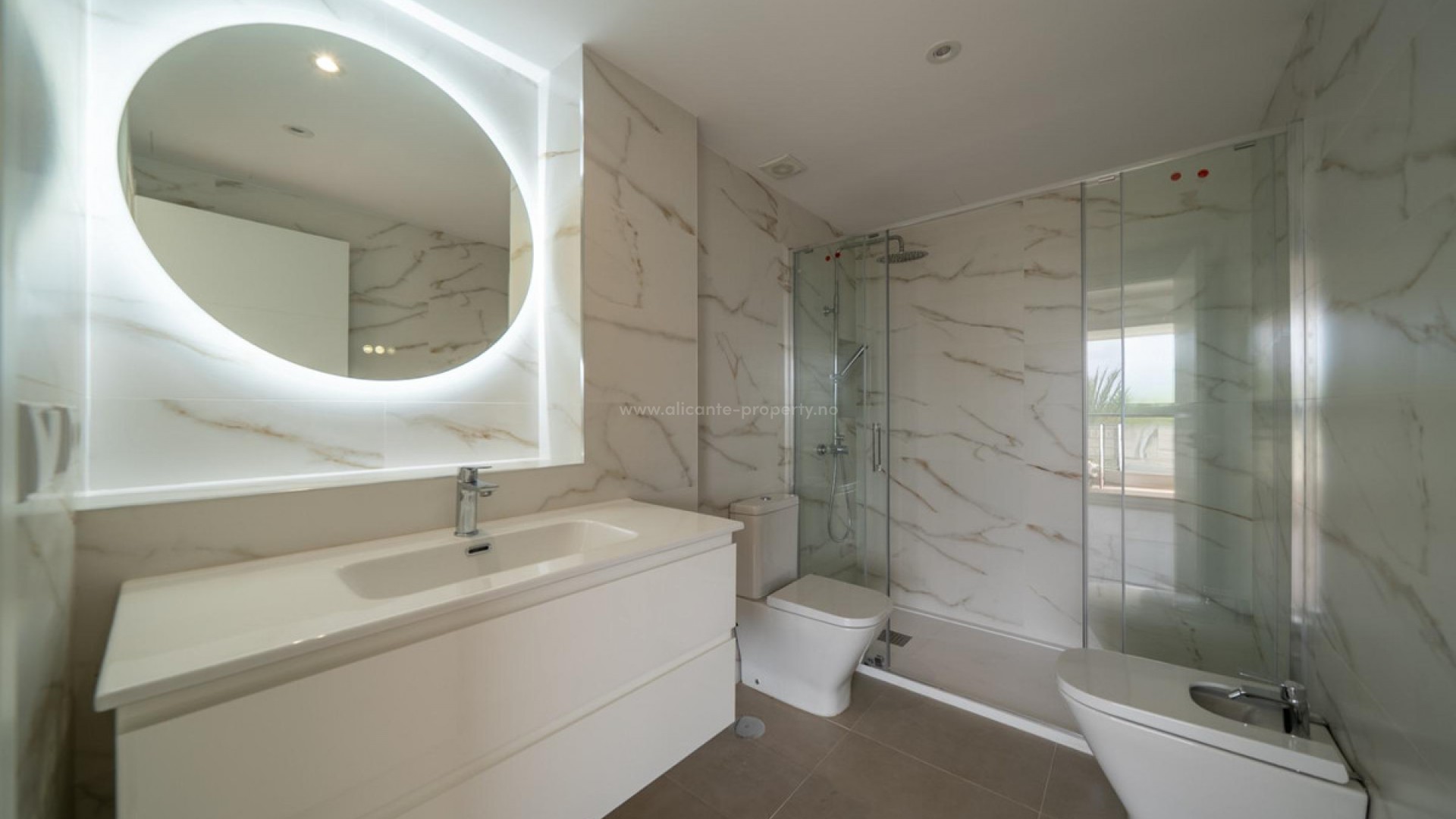 Apartment / flat in Alicante Centro