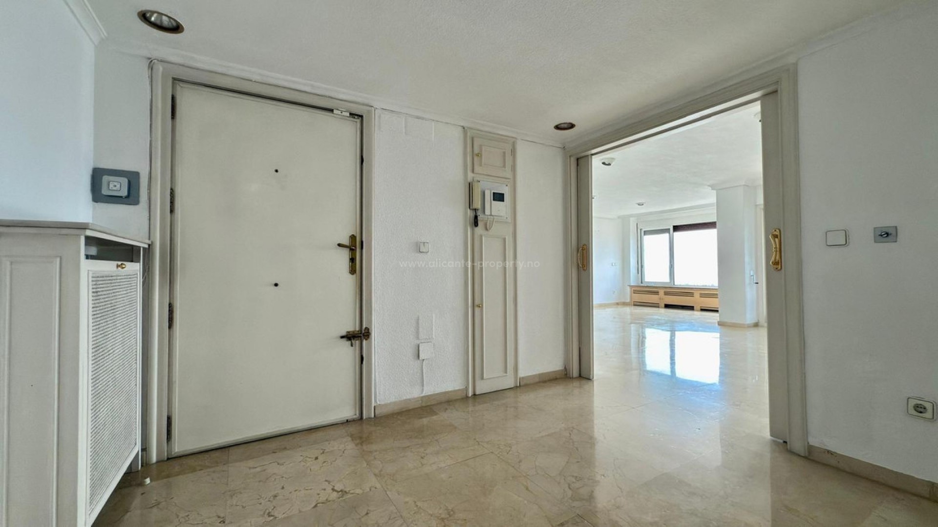 Apartment / flat in Alicante Centro