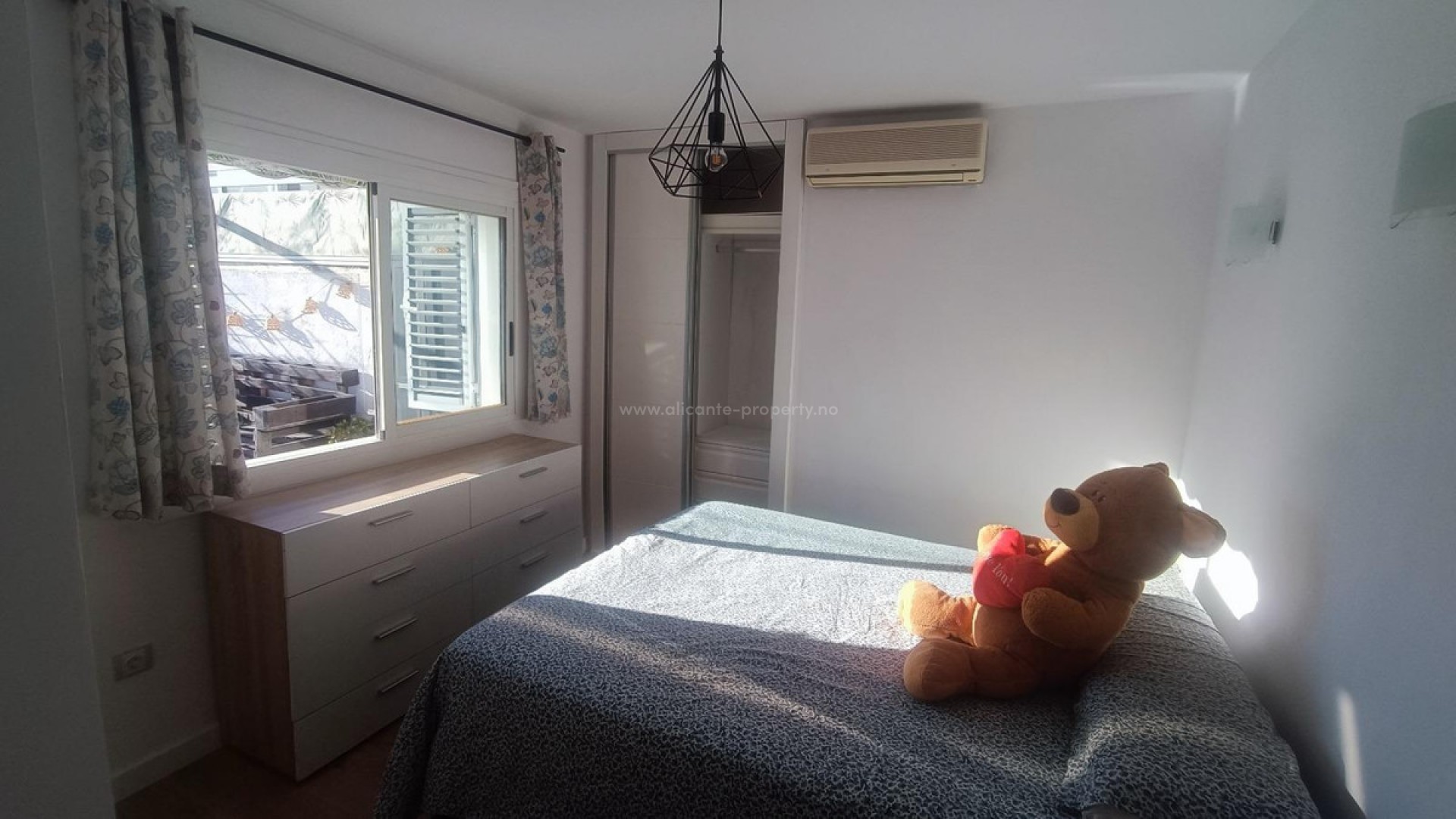 Apartment / flat in Alicante Centro