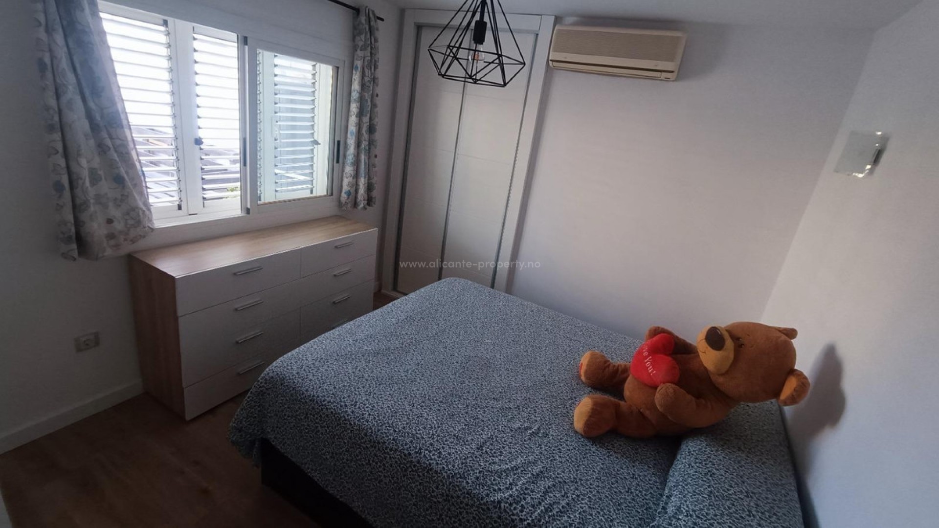 Apartment / flat in Alicante Centro