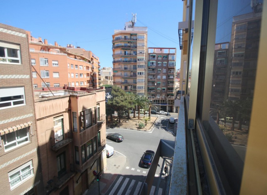 Apartment / flat in Alicante Centro