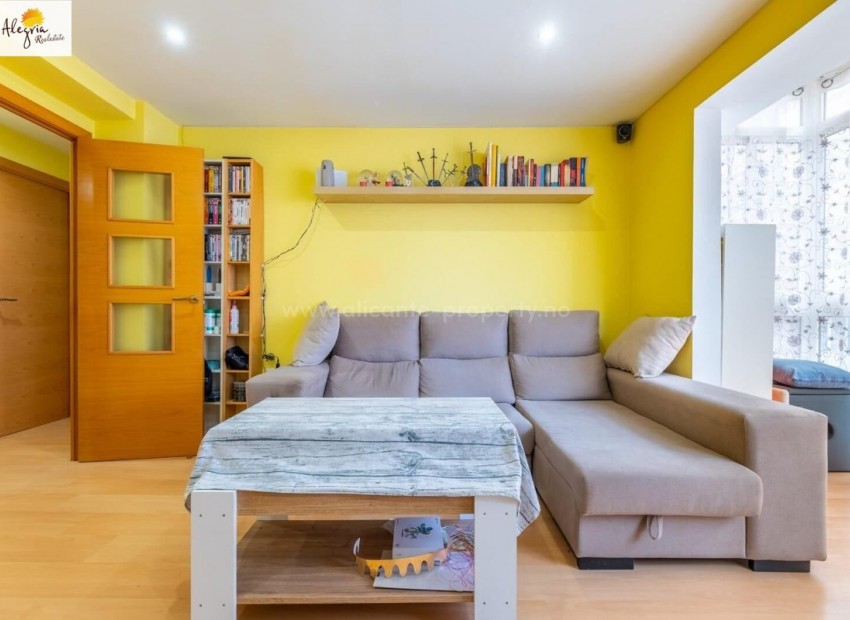 Apartment / flat in Alicante Centro