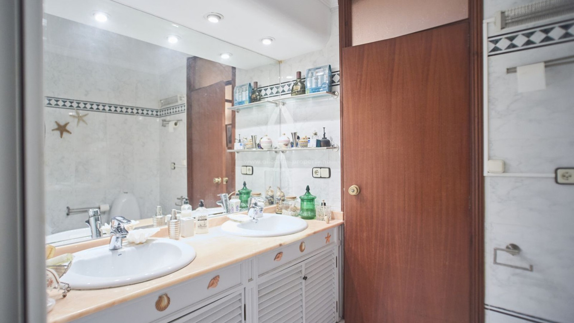 Apartment / flat in Alicante Centro