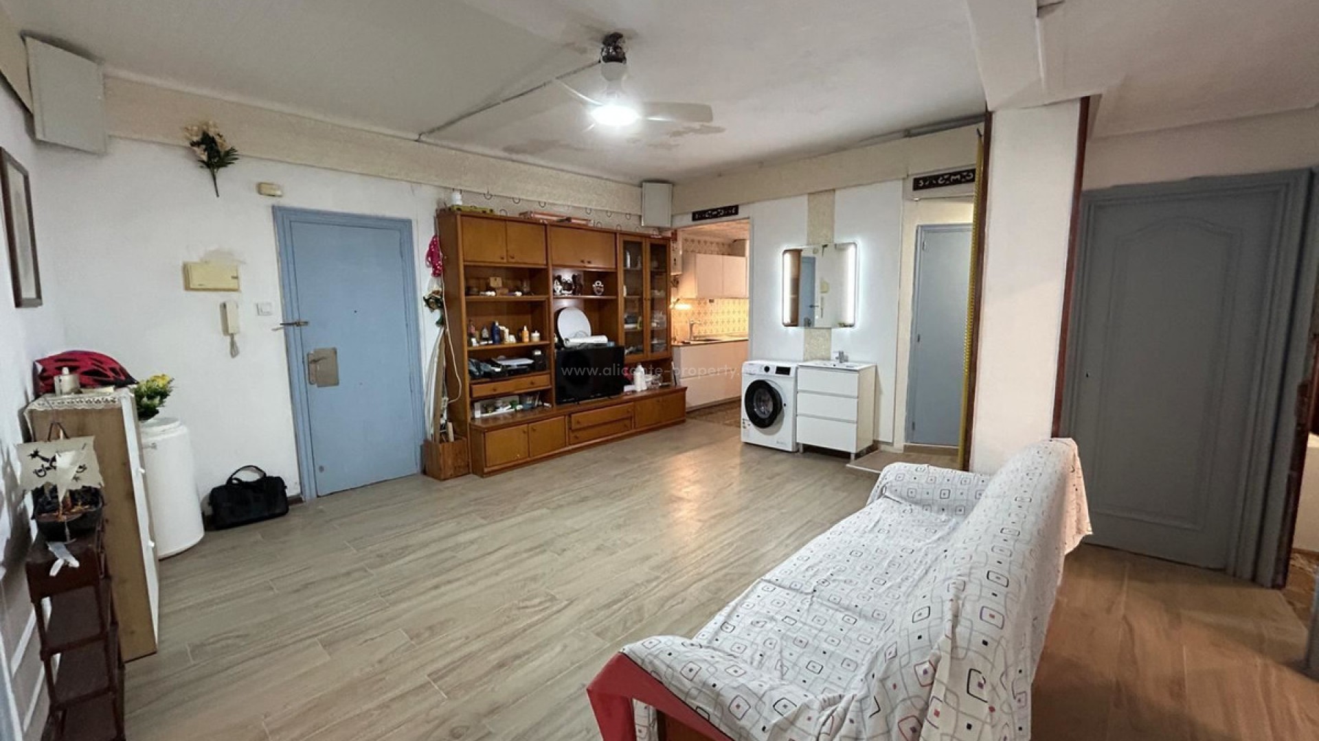 Apartment / flat in Alicante City Centro