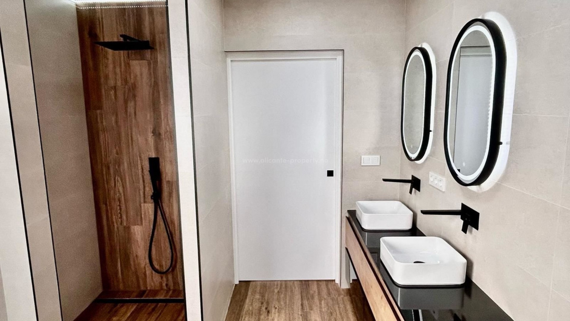 Apartment / flat in Alicante City Centro