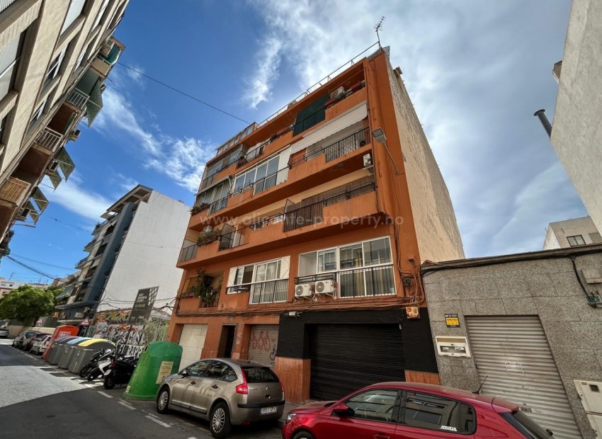 Apartment / flat in Alicante City Centro