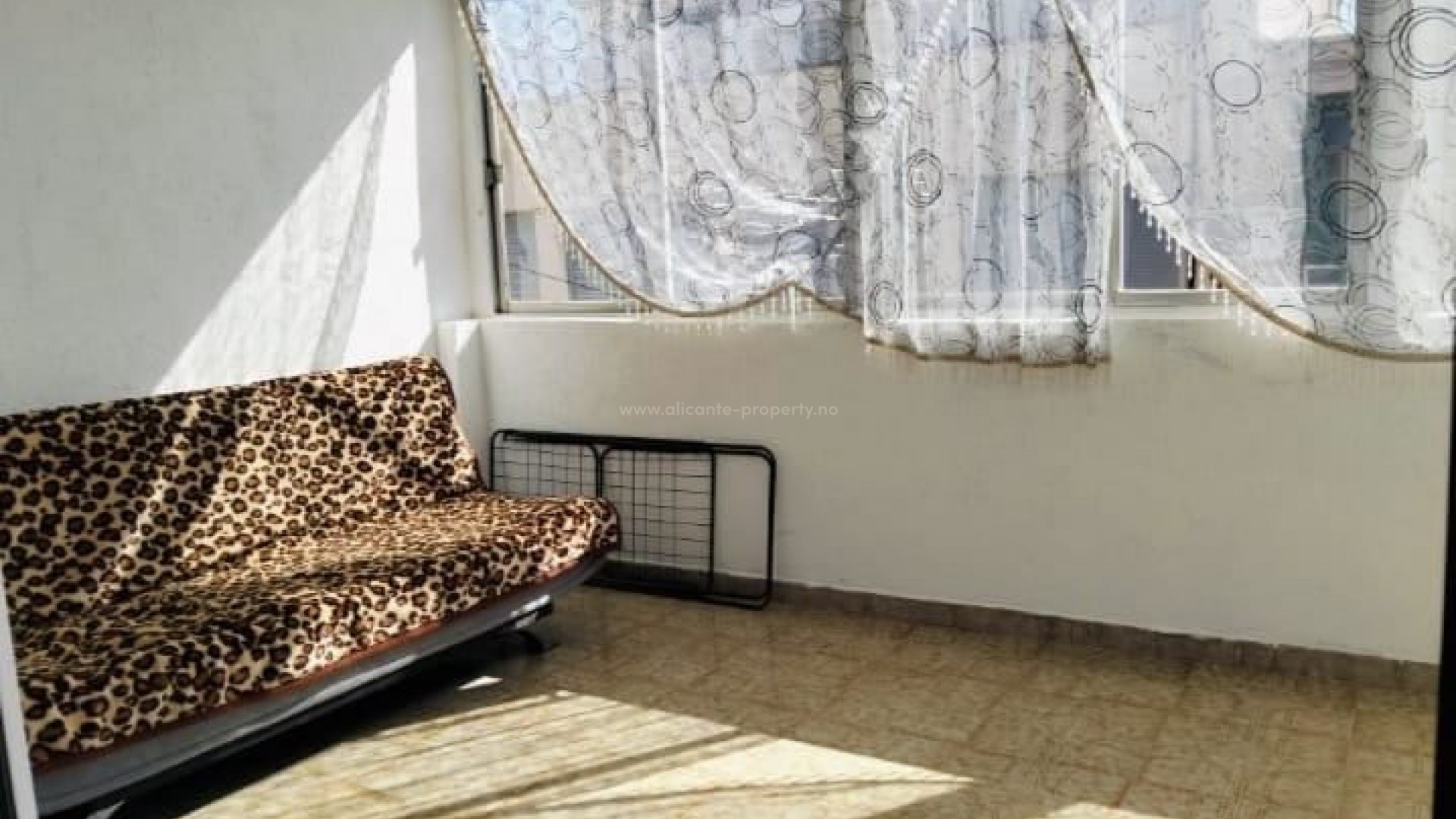 Apartment / flat in Alicante City Centro