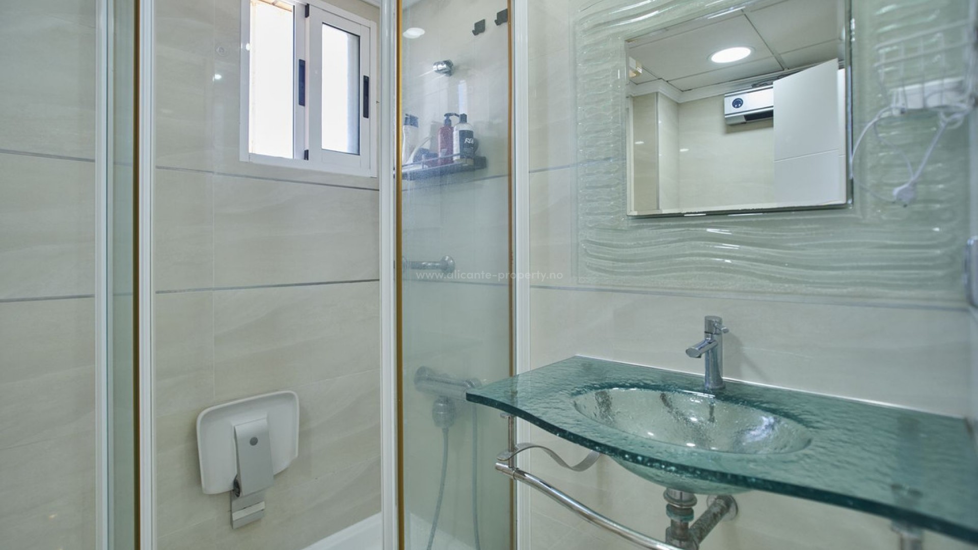 Apartment / flat in Alicante City Centro