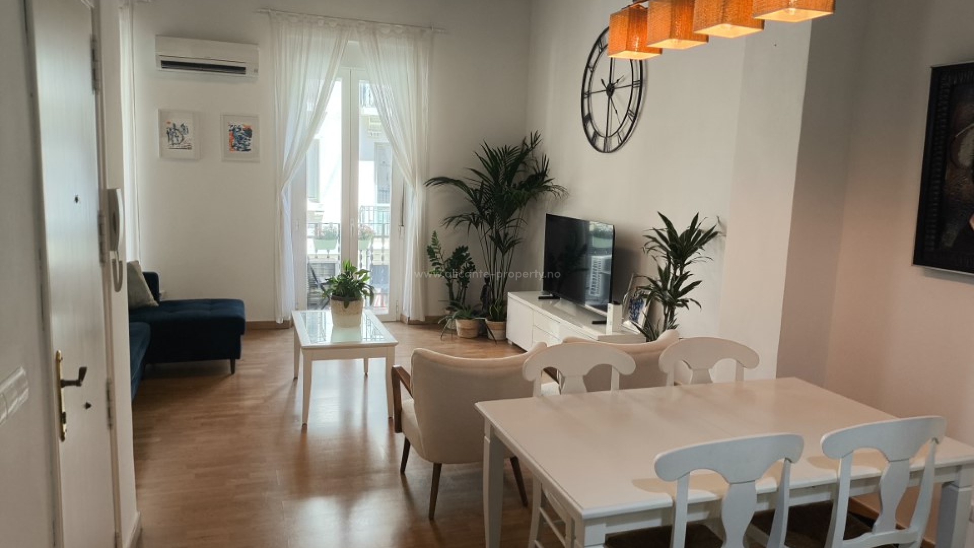 Apartment / flat in Alicante