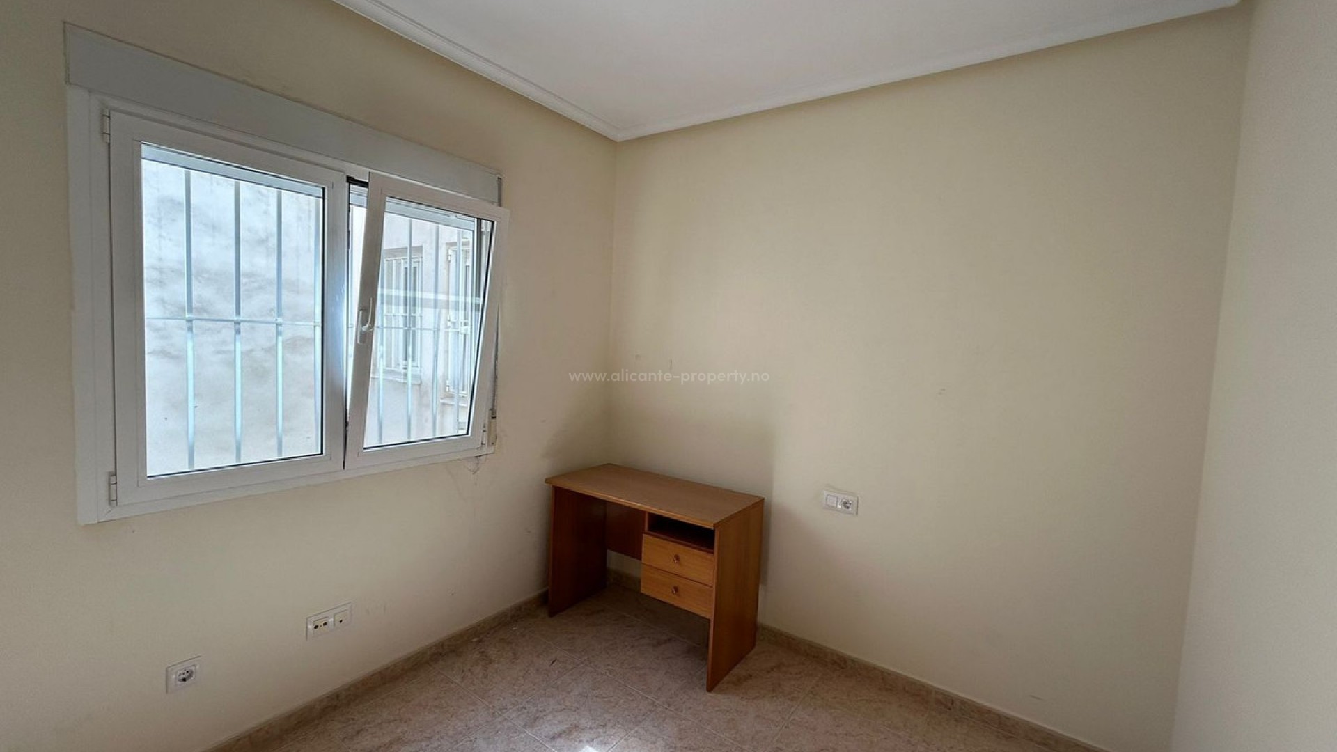 Apartment / flat in Almoradi Centro