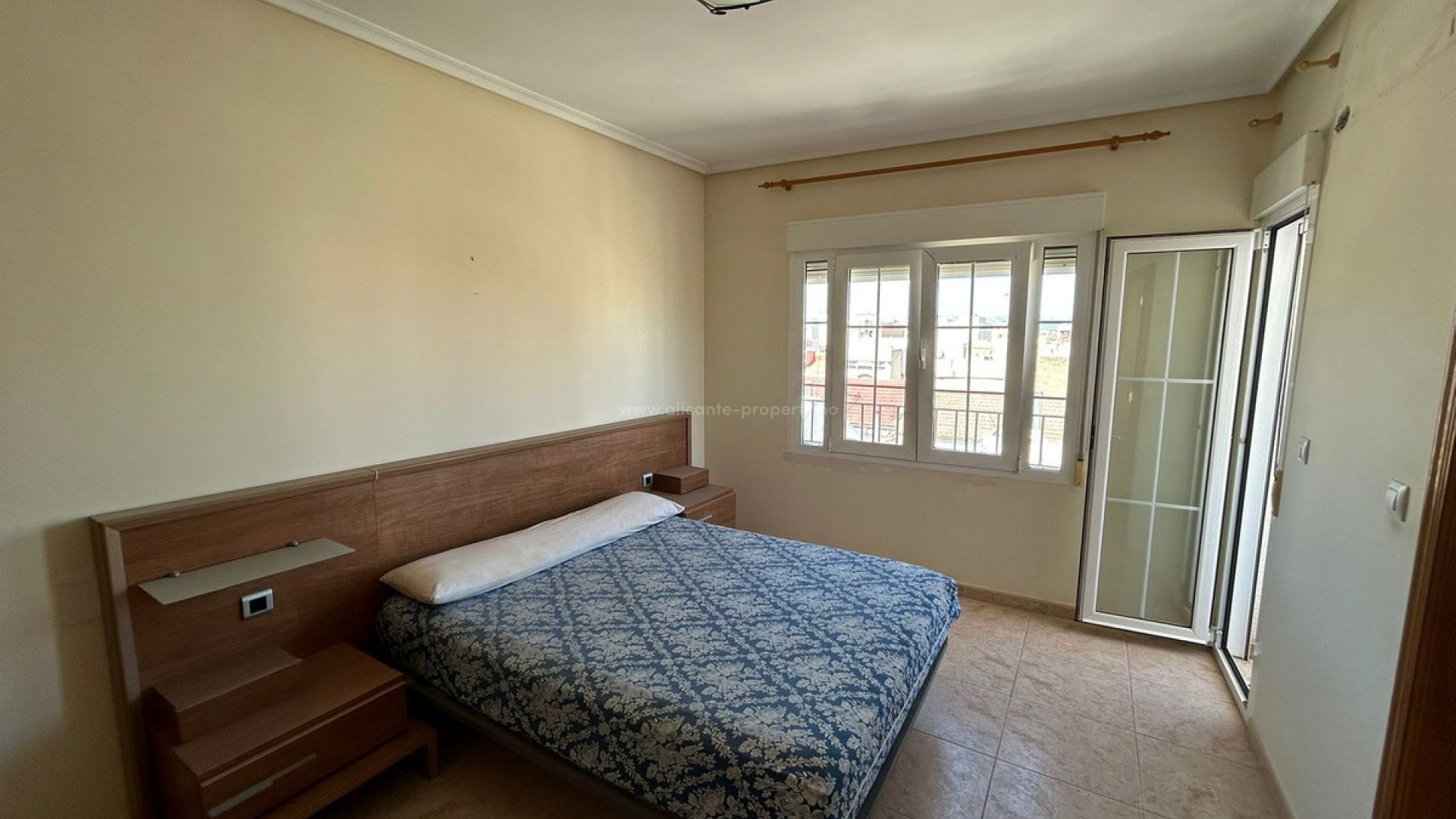 Apartment / flat in Almoradi Centro