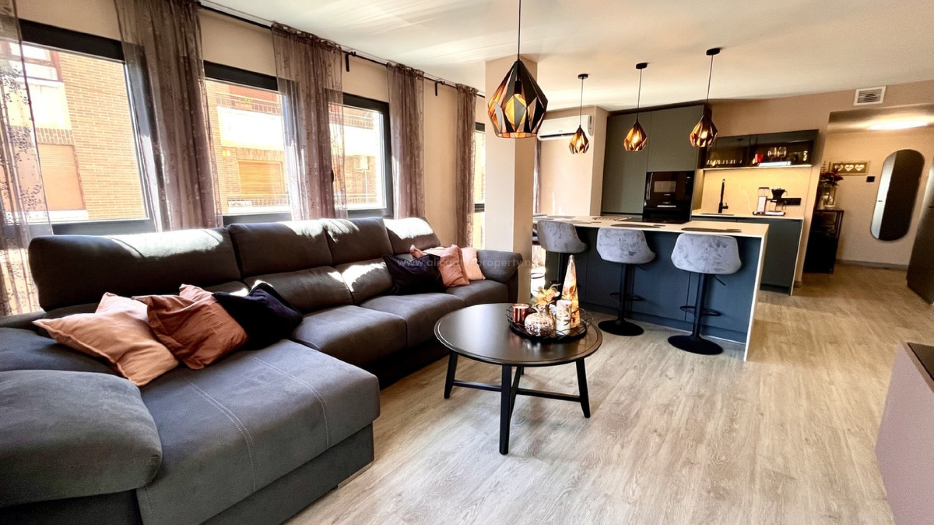 Apartment / flat in Almoradi Centro