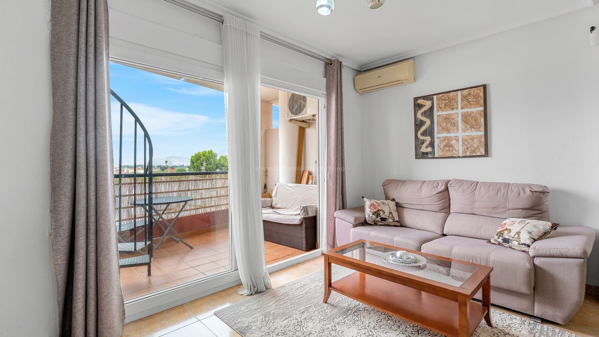 Apartment / flat in Almoradí