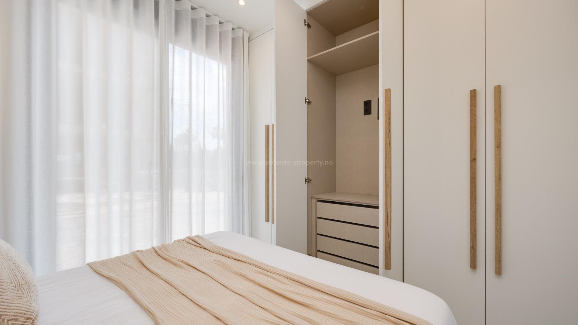 Apartment / flat in Avda del Puerto