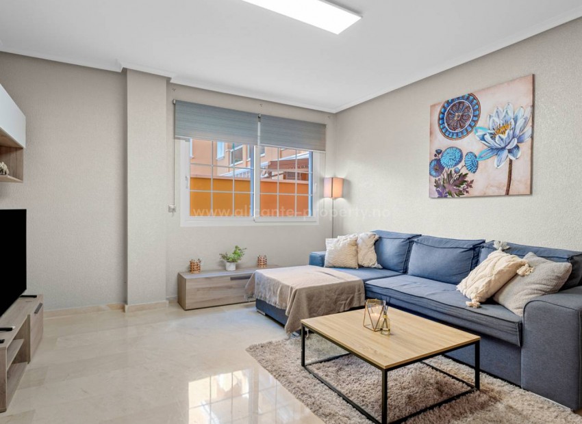 Apartment / flat in Cabo Roig