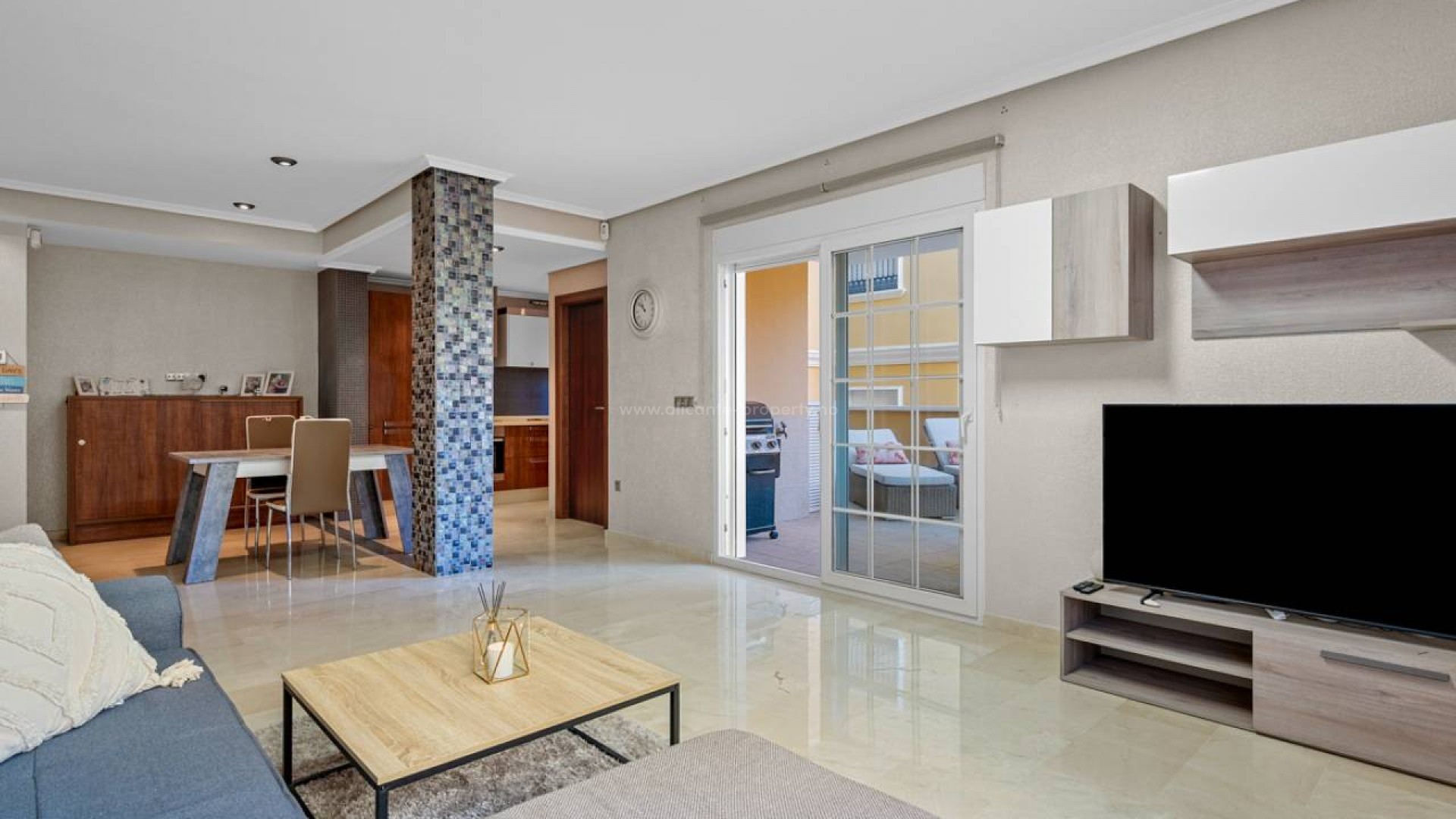 Apartment / flat in Cabo Roig