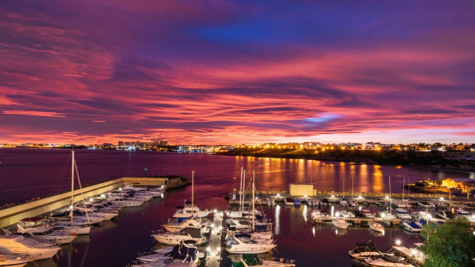 Apartment / flat in Cabo Roig