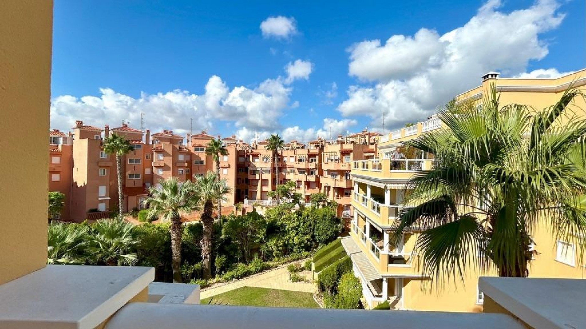 Apartment / flat in Cabo Roig