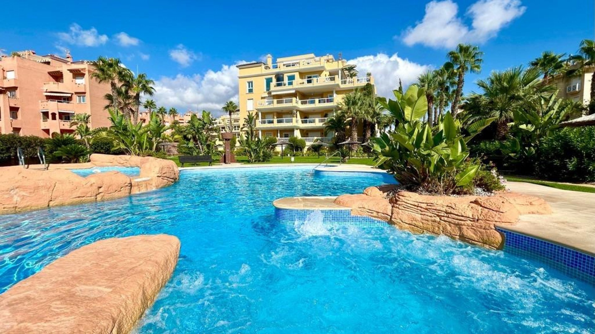 Apartment / flat in Cabo Roig