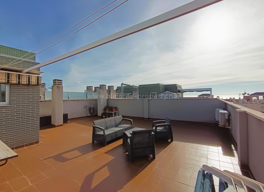 Apartment / flat in Cabo Roig