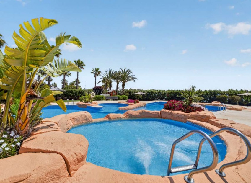 Apartment / flat in Cabo Roig