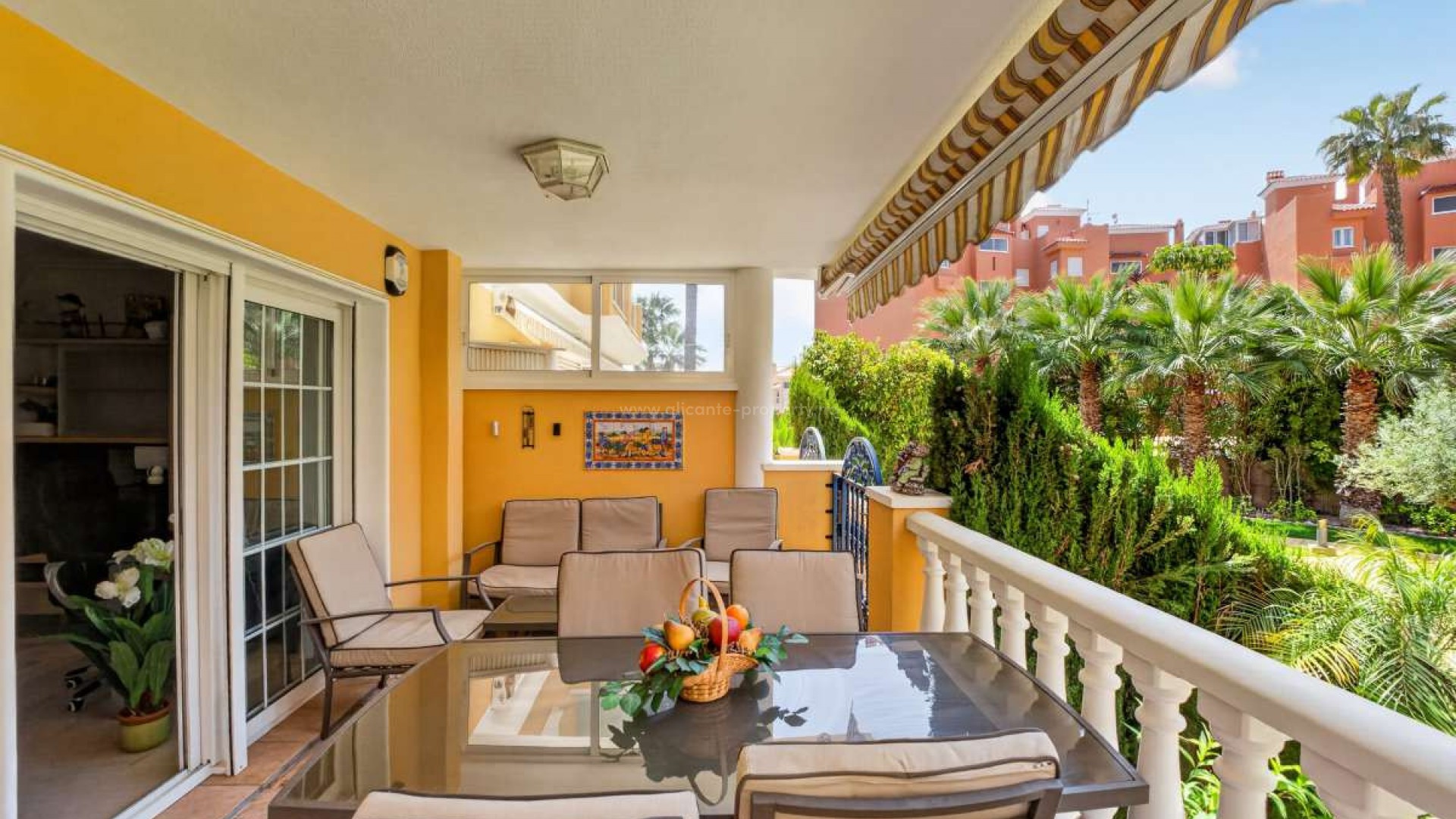Apartment / flat in Cabo Roig