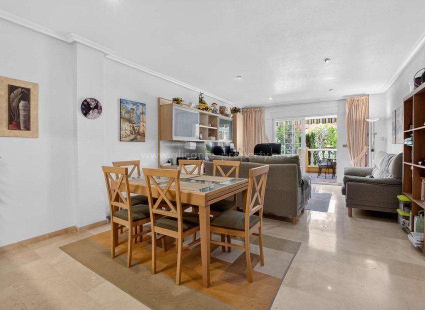 Apartment / flat in Cabo Roig