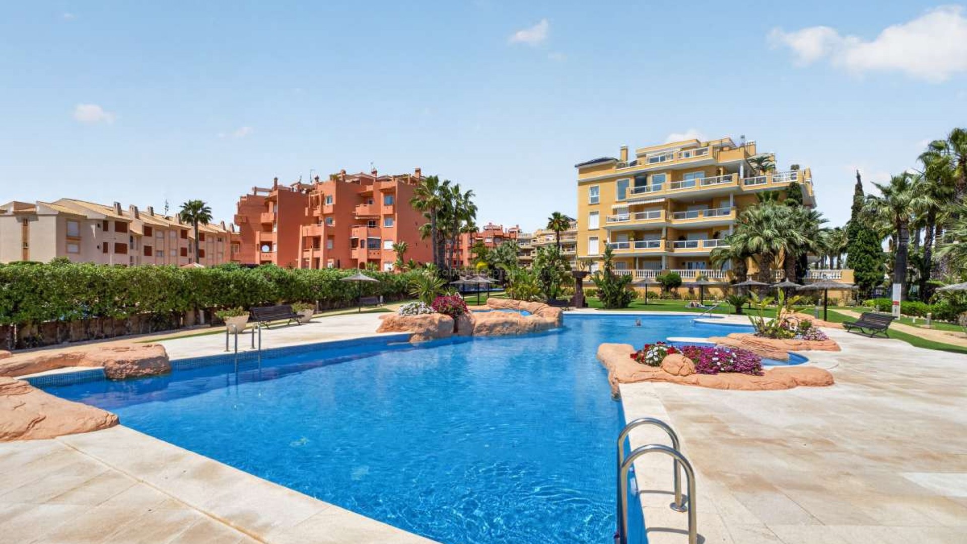 Apartment / flat in Cabo Roig