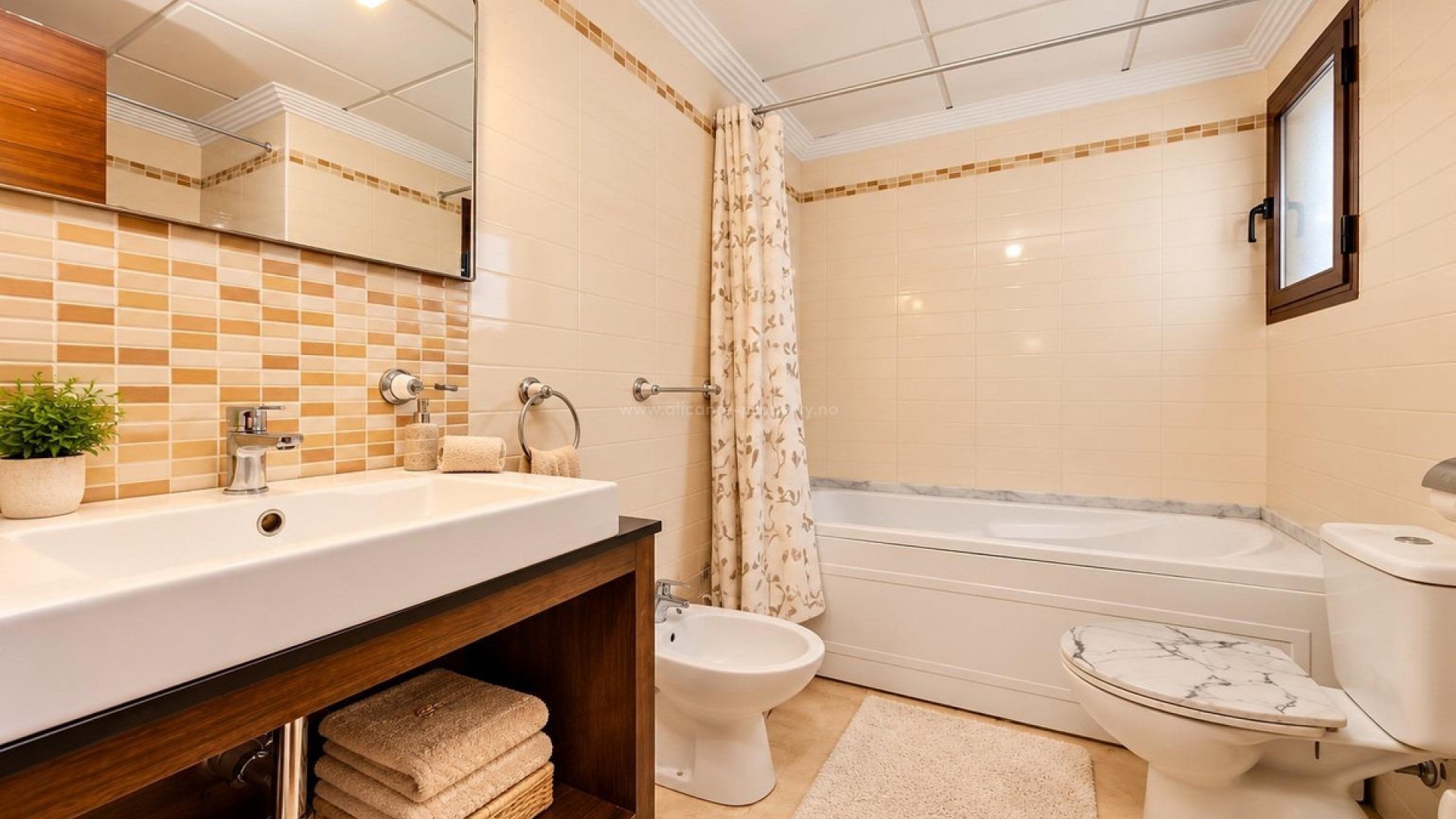 Apartment / flat in Cabo Roig