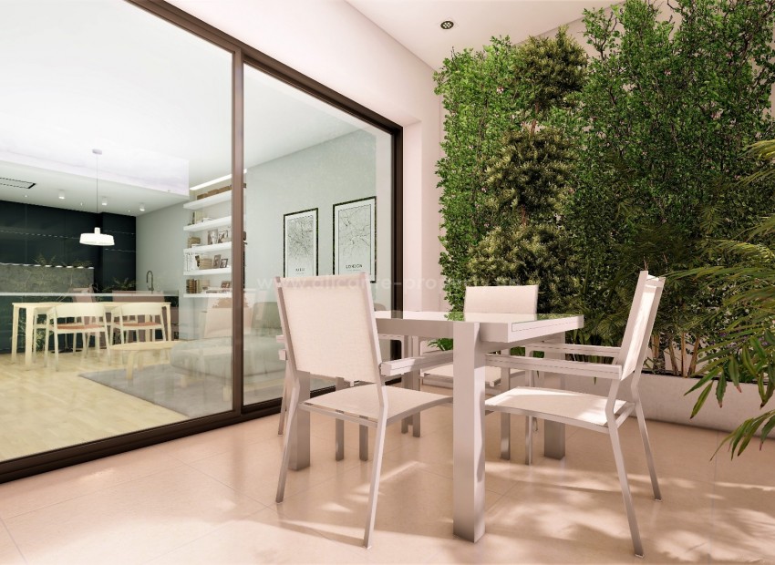 Apartment / flat in Daya Nueva