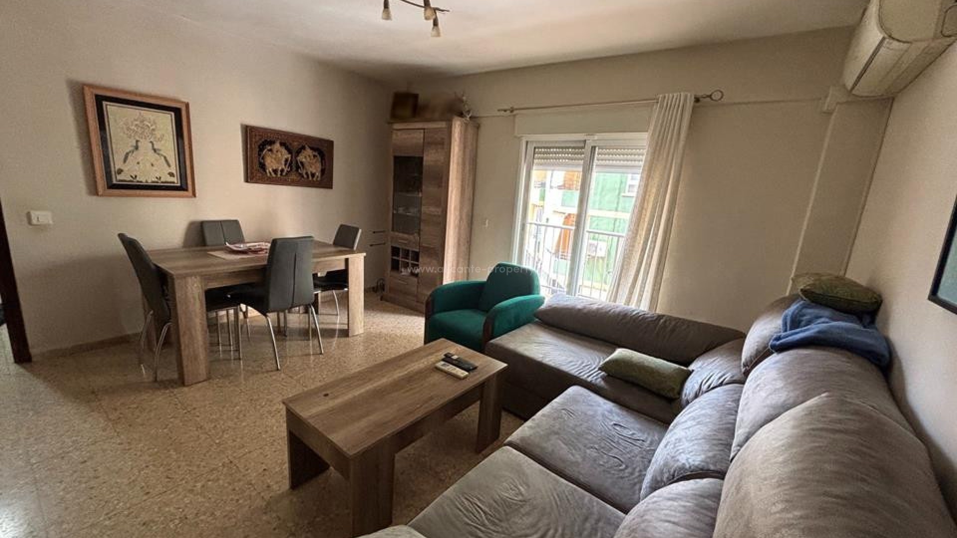 Apartment / flat in Denia Centro