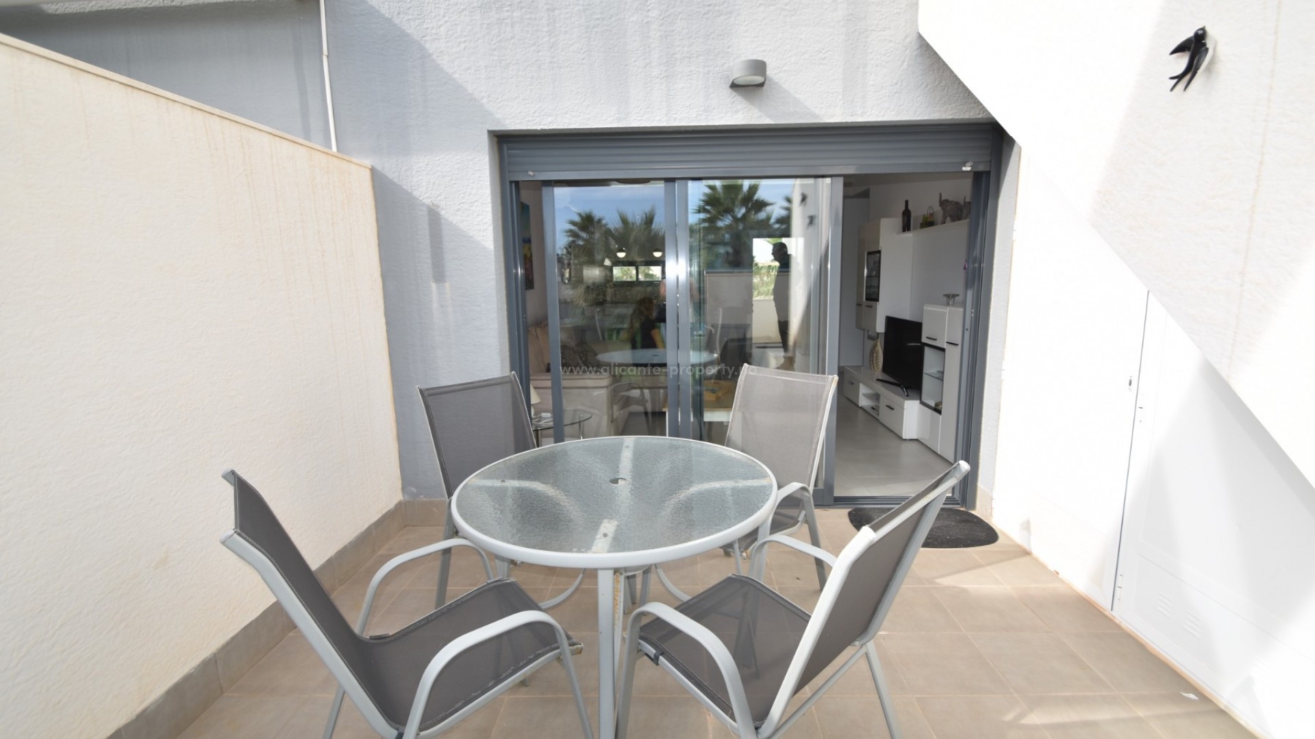 Apartment / flat in El Raso