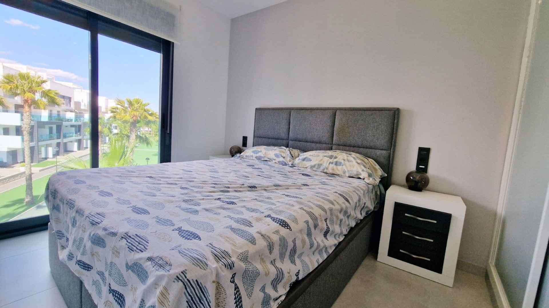 Apartment / flat in El Raso