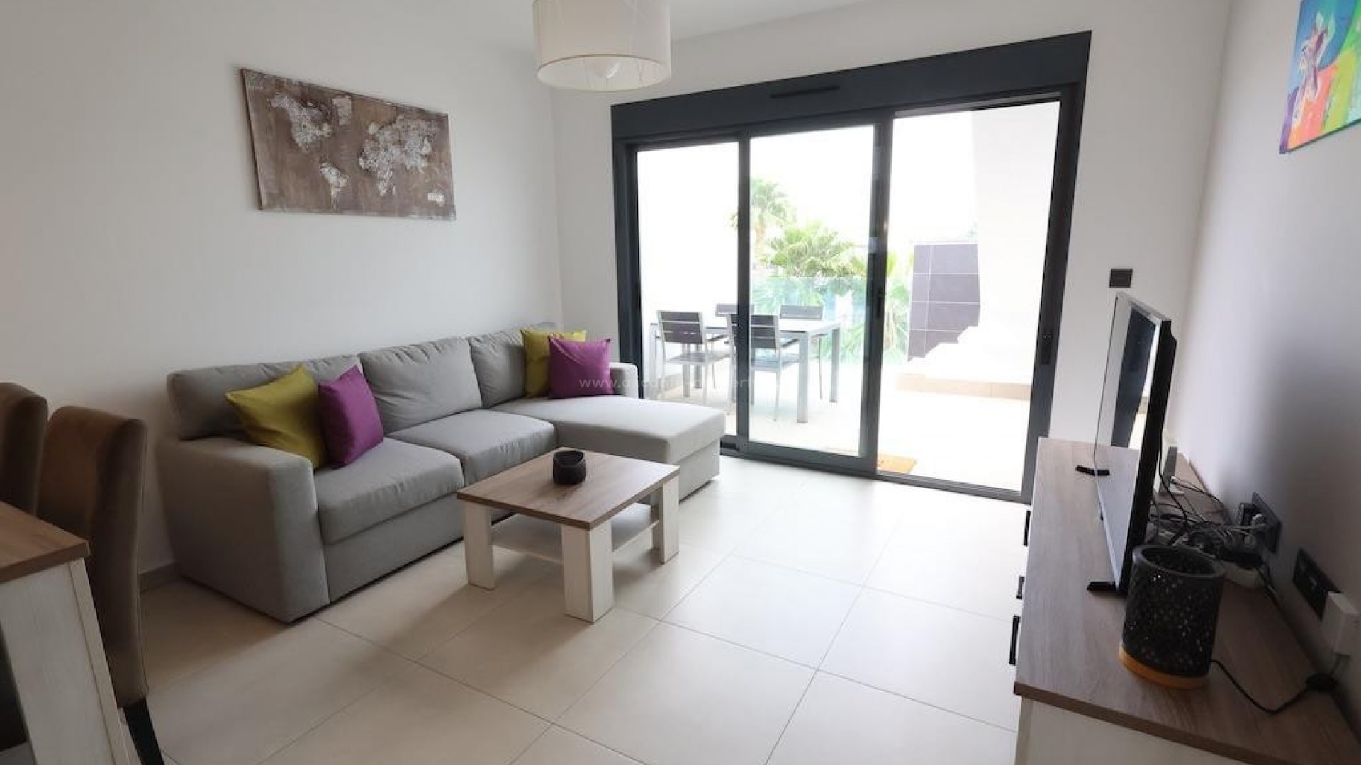 Apartment / flat in El Raso