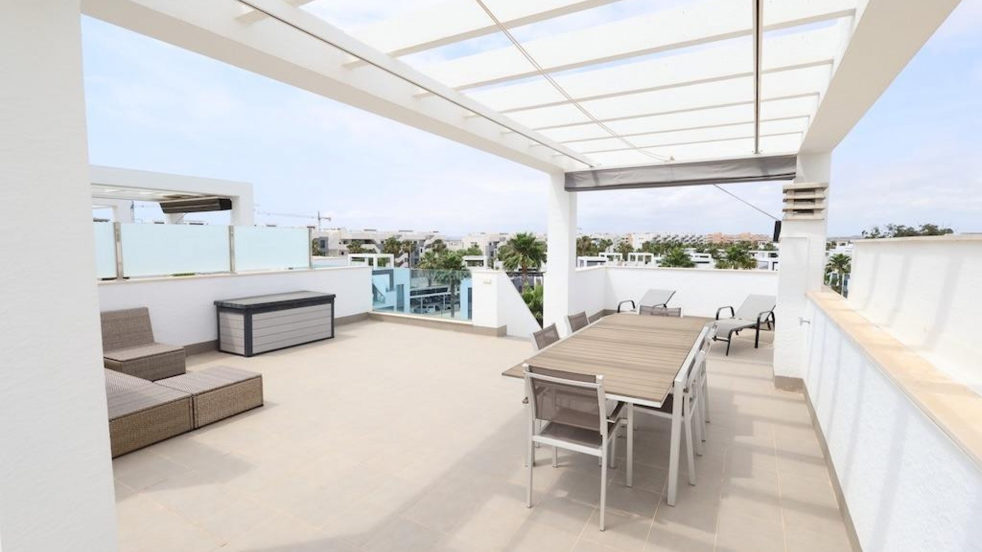 Apartment / flat in El Raso